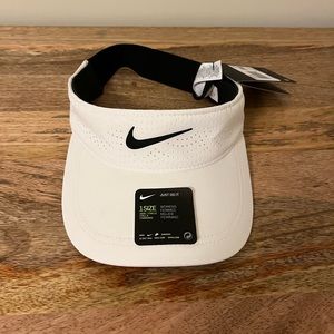 Nike sport visor white